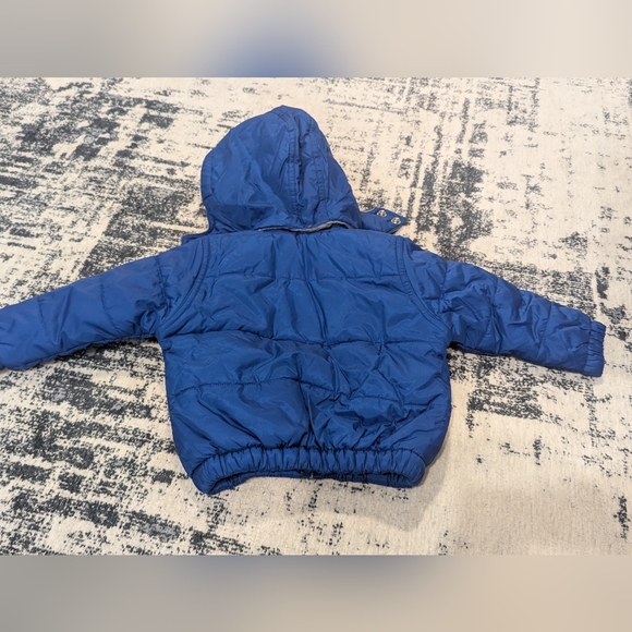 24 Month Warm Winter Jacket! Detectable Hood And Has Pockets! Great Condition! - Picture 5 of 5